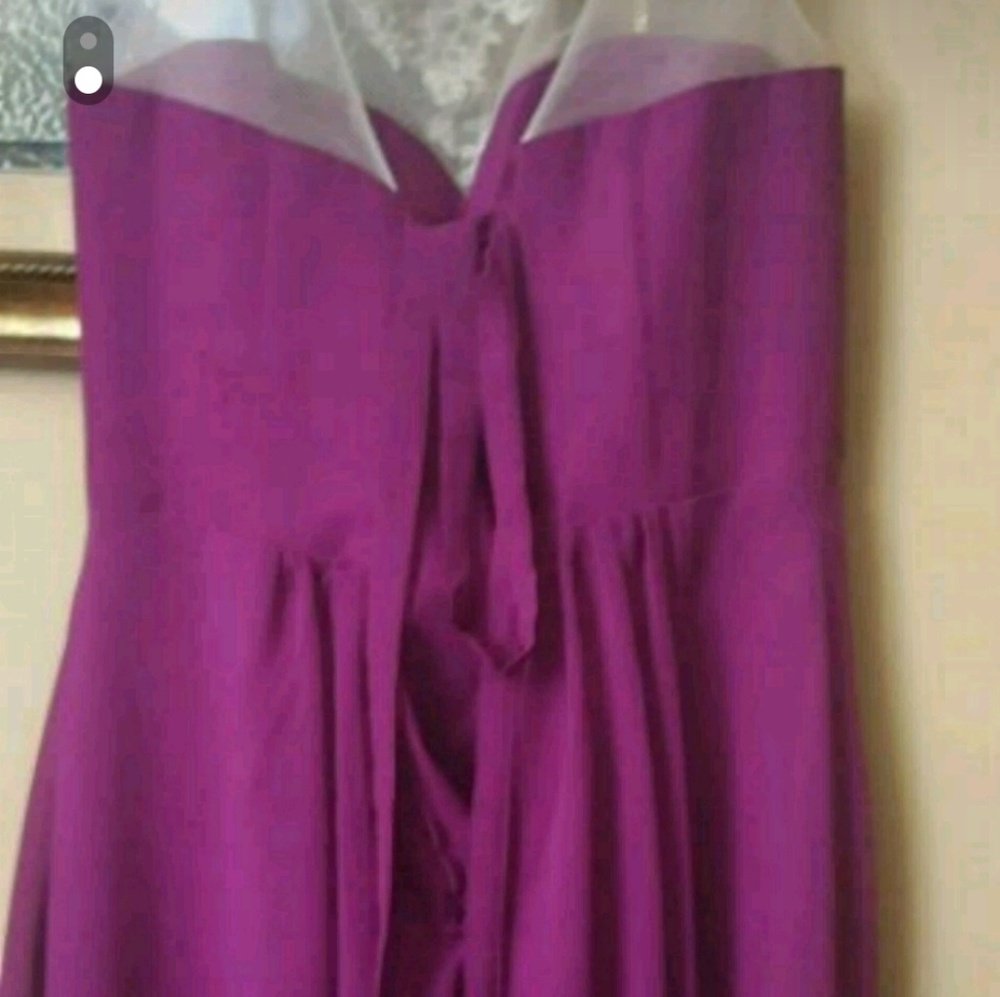 Formal dress - Picture 2 of 3
